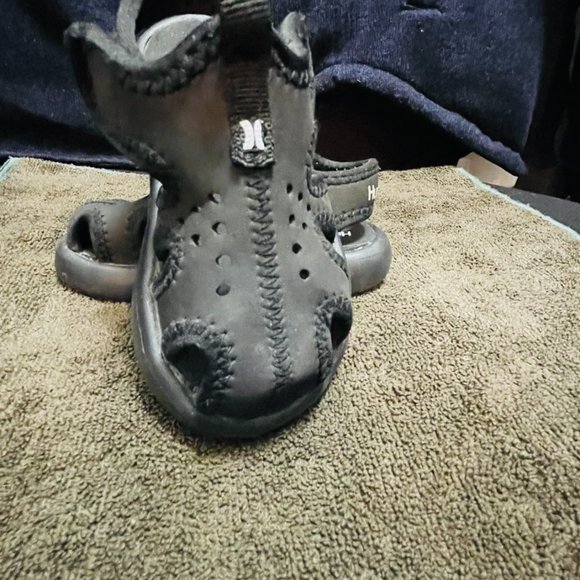 BUNDLE - Five Kids Shoes - US Size 5 - 7 - Picture 7 of 15